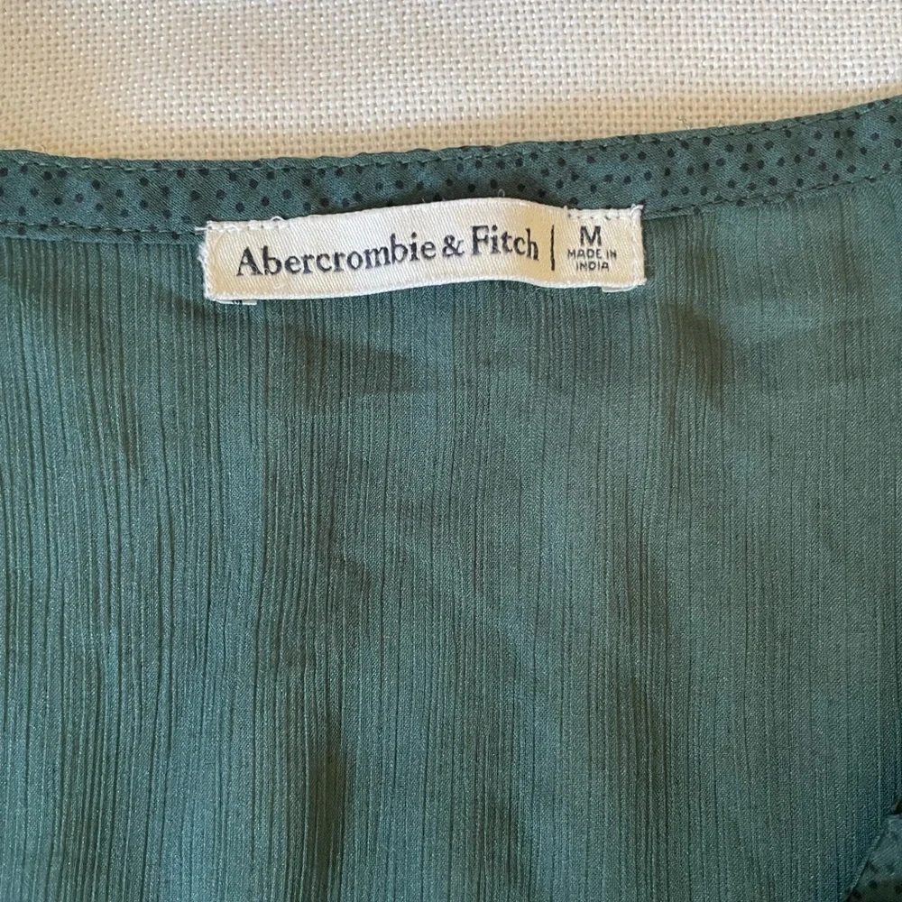 Abercrombie & Fitch Long-Sleeve Ruffle Chiffon Bodysuit Size Medium - Picture 3 of 4